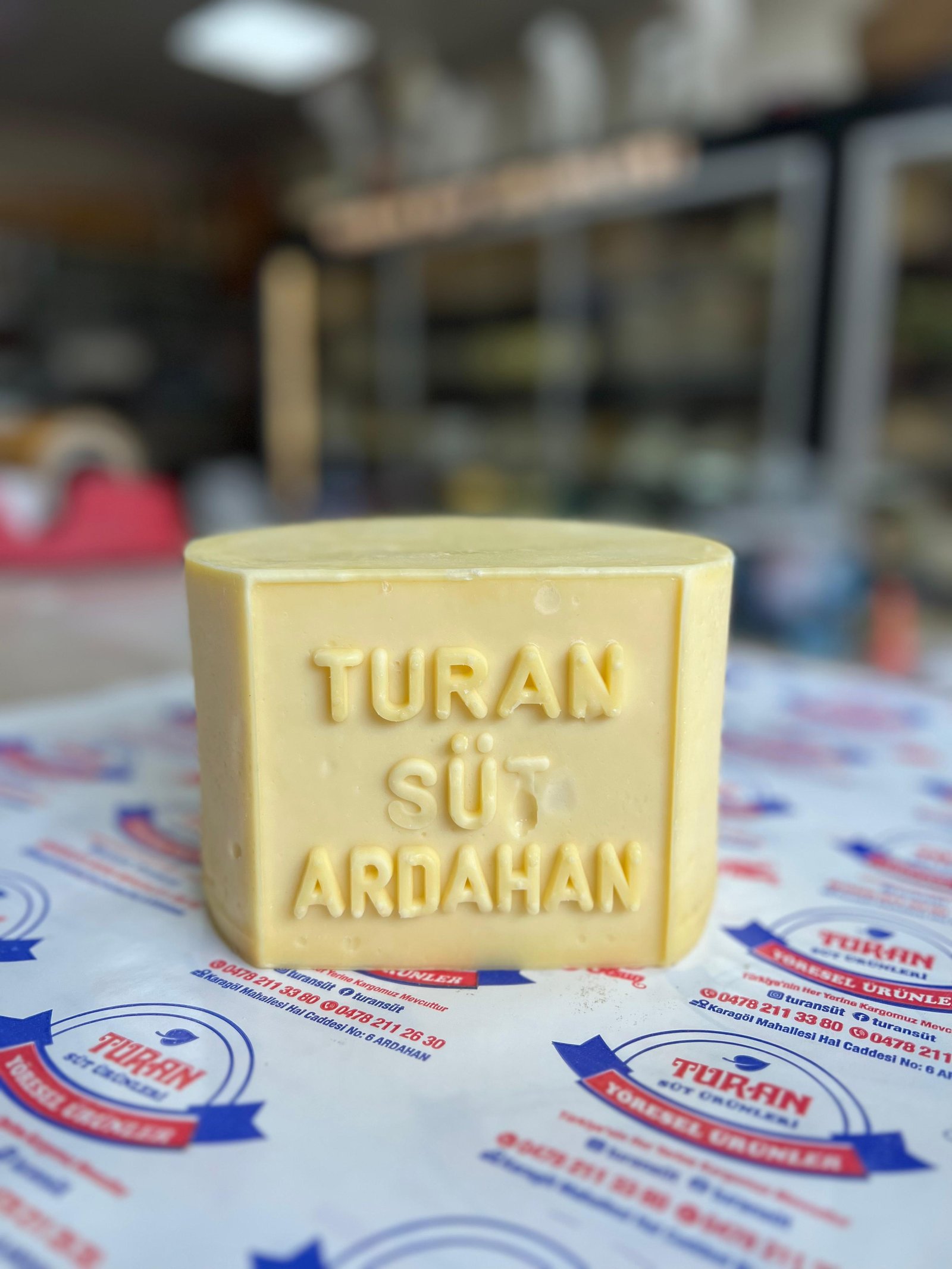 taze-tekerlek-kasar-tartilarak-satilir